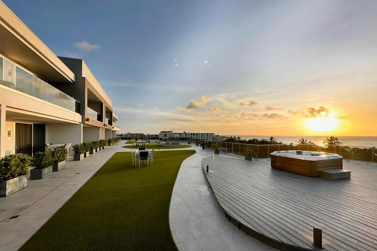 Apartment O Condominium Beachfront Residences, By Bocobay Aruba Palm Beach